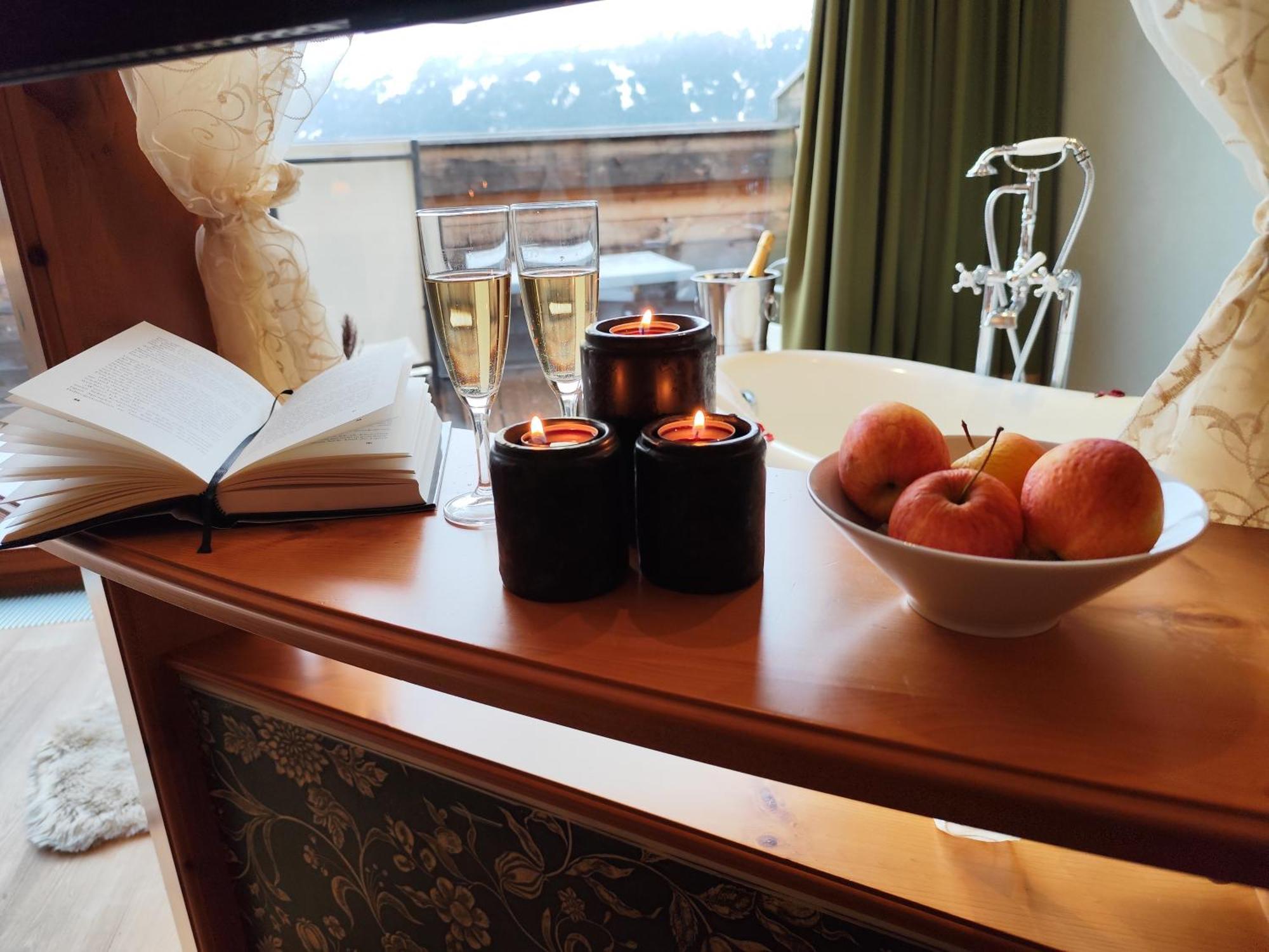 Wellness Aparthotel Panorama Alpin - Ferienwohnungen Jerzens Im Pitztal Ngoại thất bức ảnh