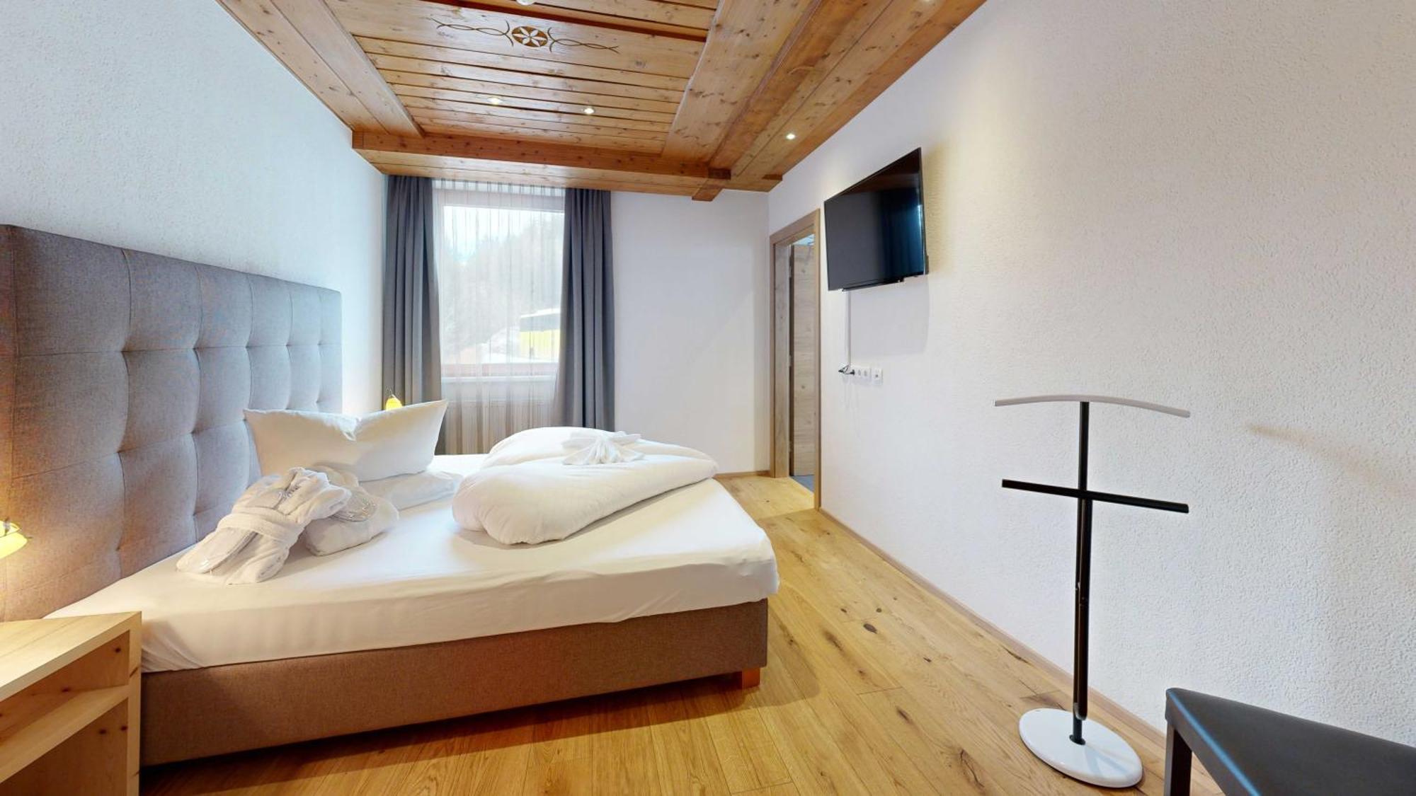Wellness Aparthotel Panorama Alpin - Ferienwohnungen Jerzens Im Pitztal Ngoại thất bức ảnh